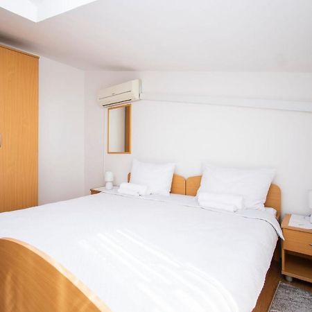 Family Holiday Apartments Lucia Vodice Luaran gambar