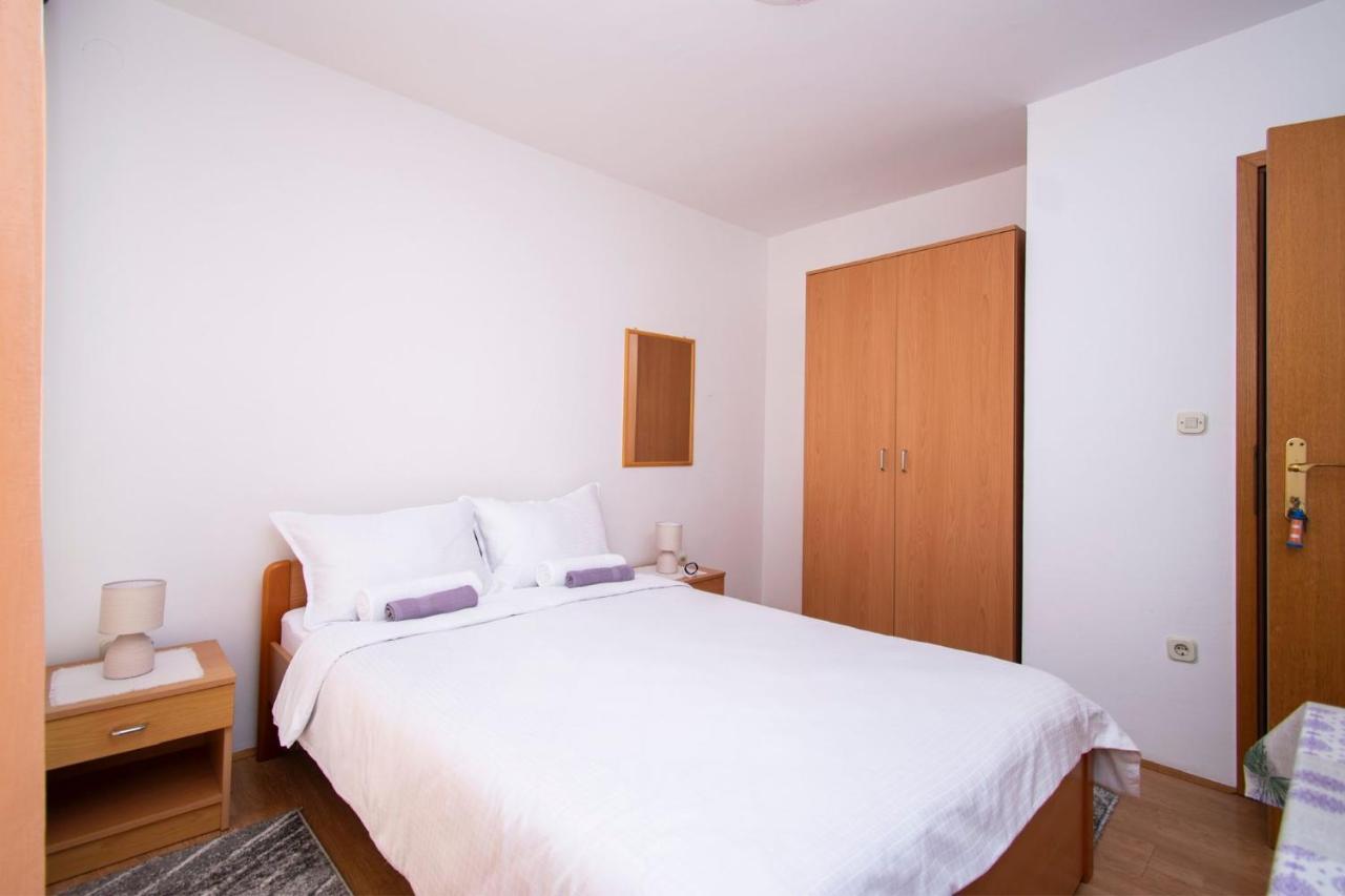 Family Holiday Apartments Lucia Vodice Luaran gambar
