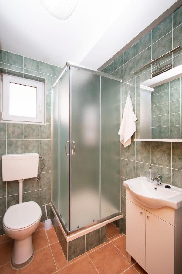 Family Holiday Apartments Lucia Vodice Luaran gambar